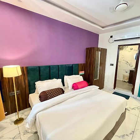 Bonfire Hostels Ришикеш Экстерьер фото