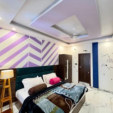 Bonfire Hostels Ришикеш Экстерьер фото